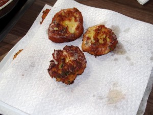 Kartoffel Frikadellen mit Minze (12)